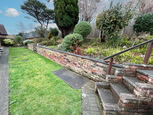 Photo 15- click for photo gallery